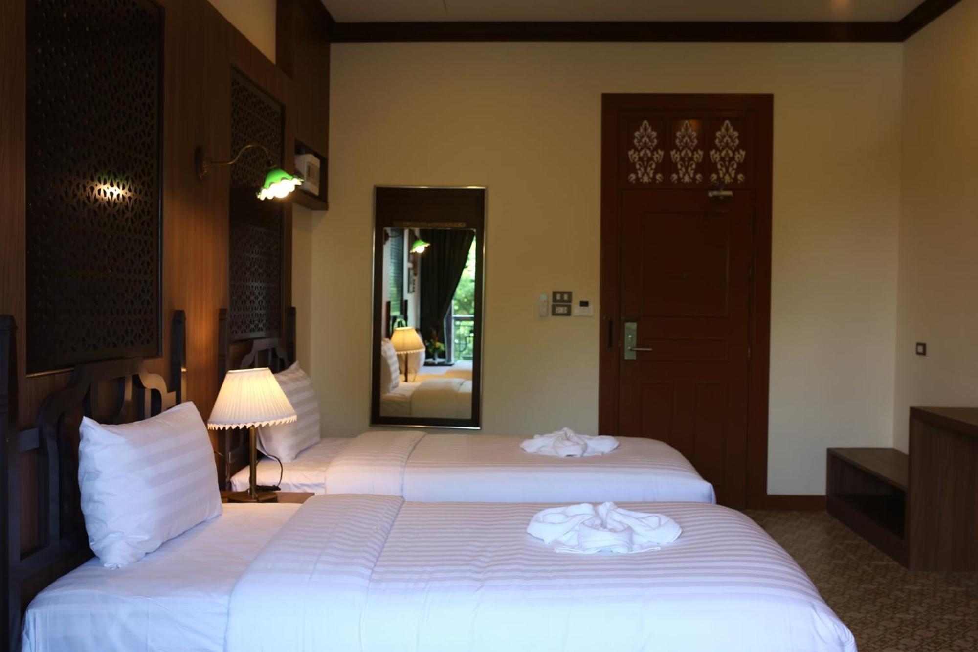 Baan Chao Khun Hotel Ban Khlong Lat Bua Khao Quarto foto